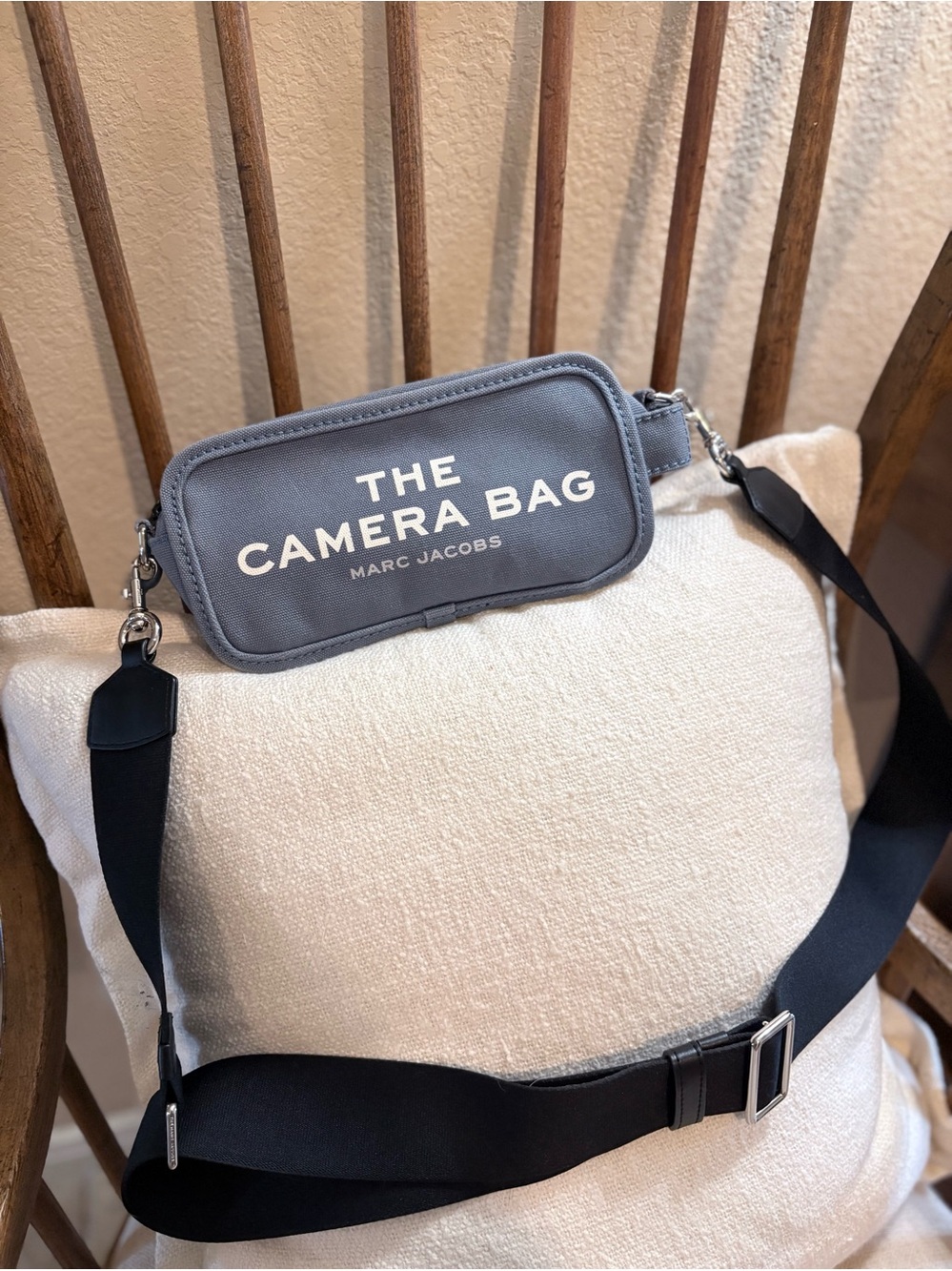 🎄Marc Jacobs blue Camera Bag